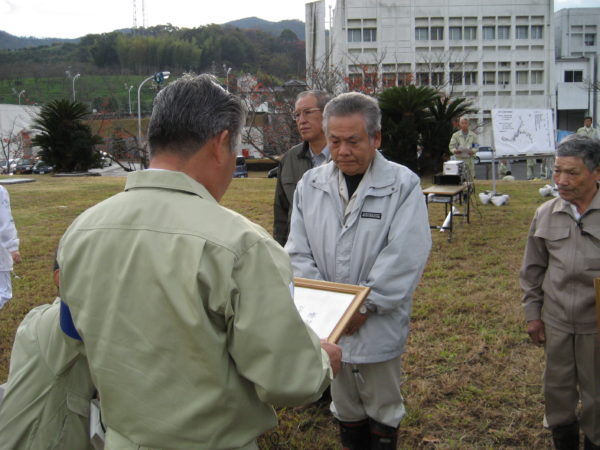 H18年度　石手川ダム上流域の河川等清掃 (16)